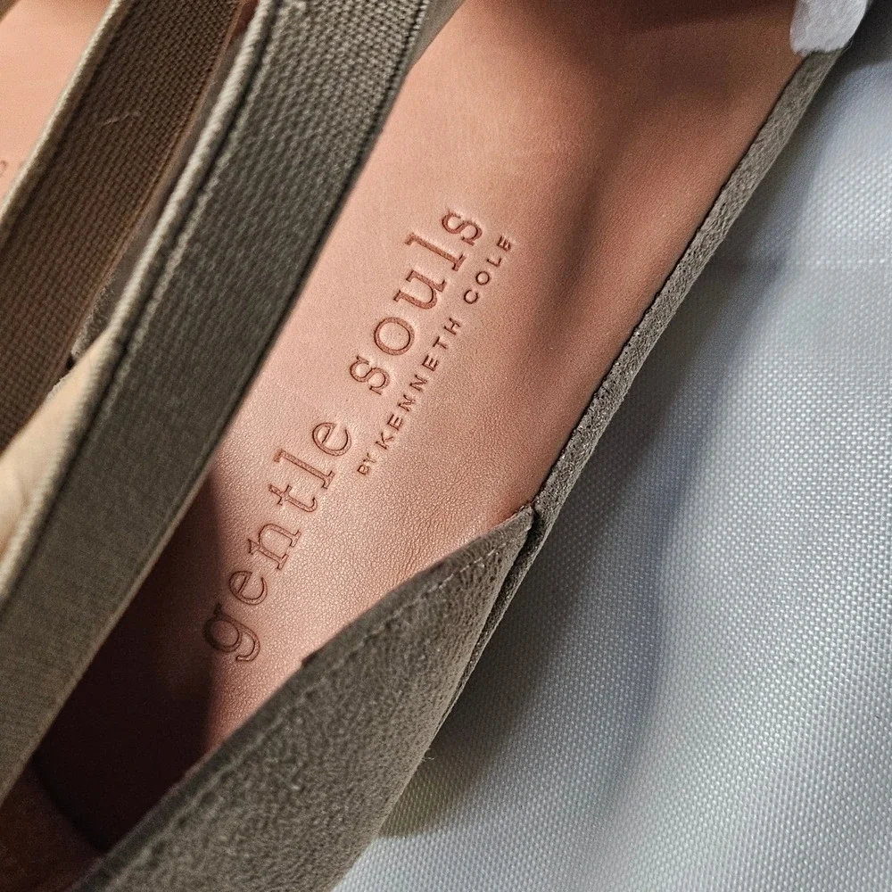 Gentle Souls Natalia Ballet Flats Taupe Metallic Suede Wedge Women's 6 M‎ NEW